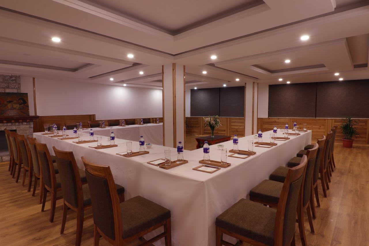The Denzong Shangrila Gangtok Exterior photo