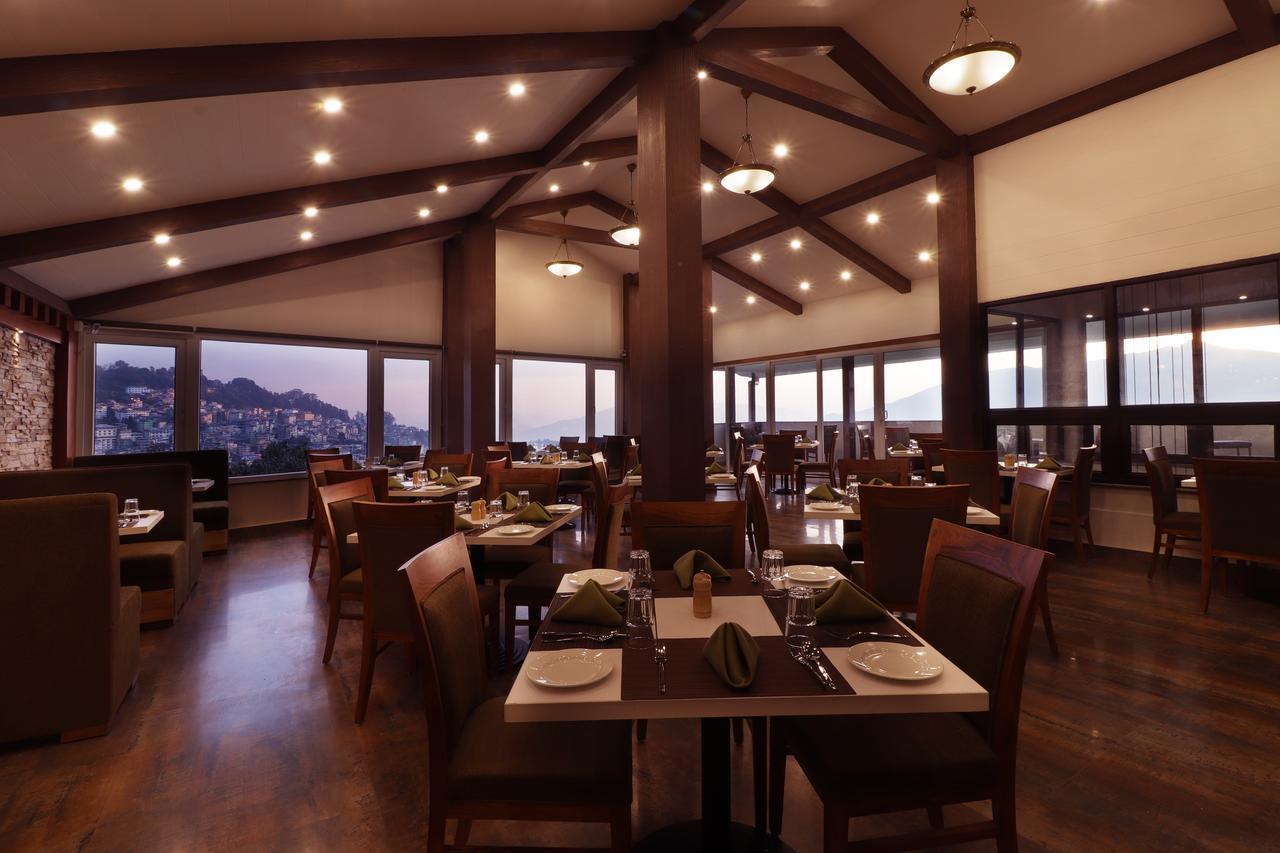 The Denzong Shangrila Gangtok Exterior photo